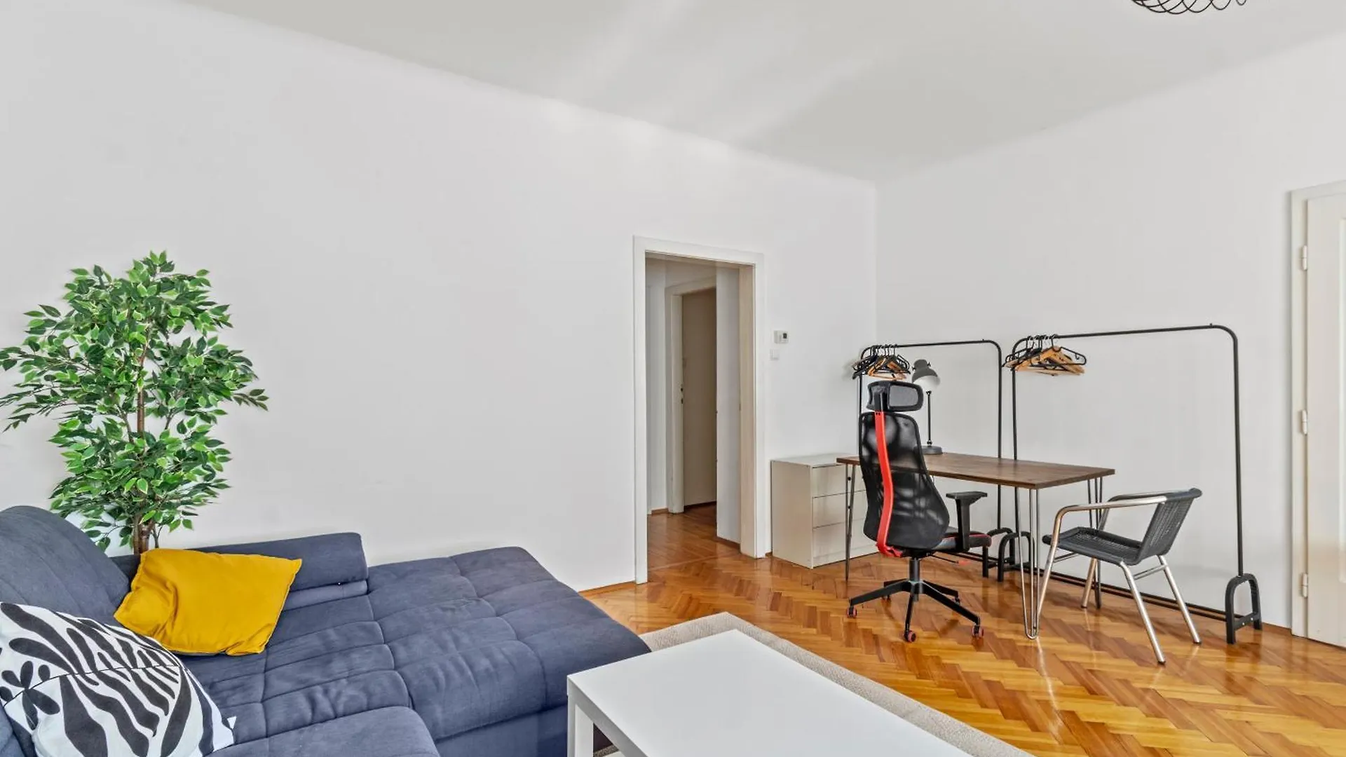 Appartement Central 4-Br-Apartment For Up To 12 People Vienne